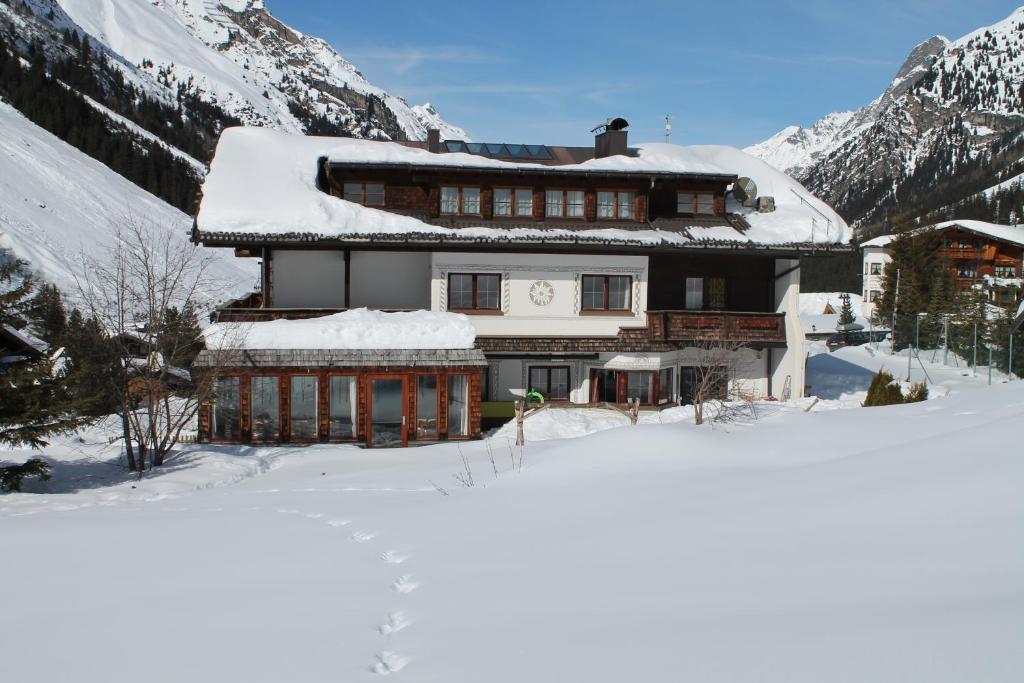 Hotel Landhaus Edelweiss St. Leonhard im Pitztal Exterior foto